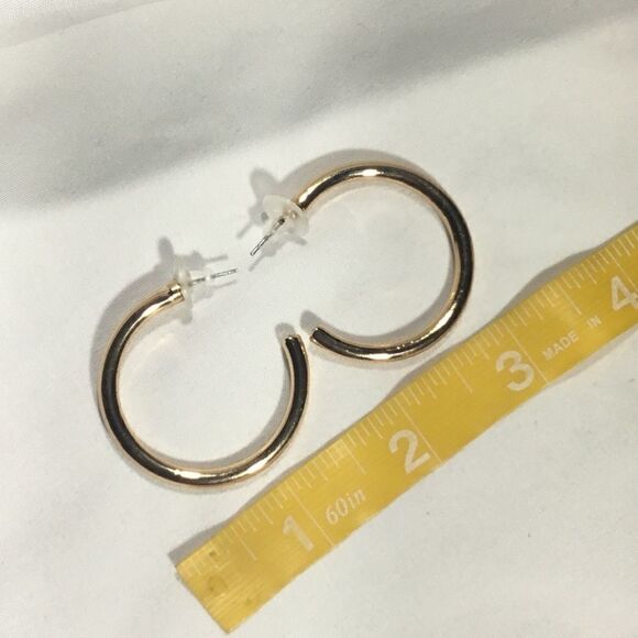 Medium Gold Tone Hoops (UC3) - Picture 4 of 5